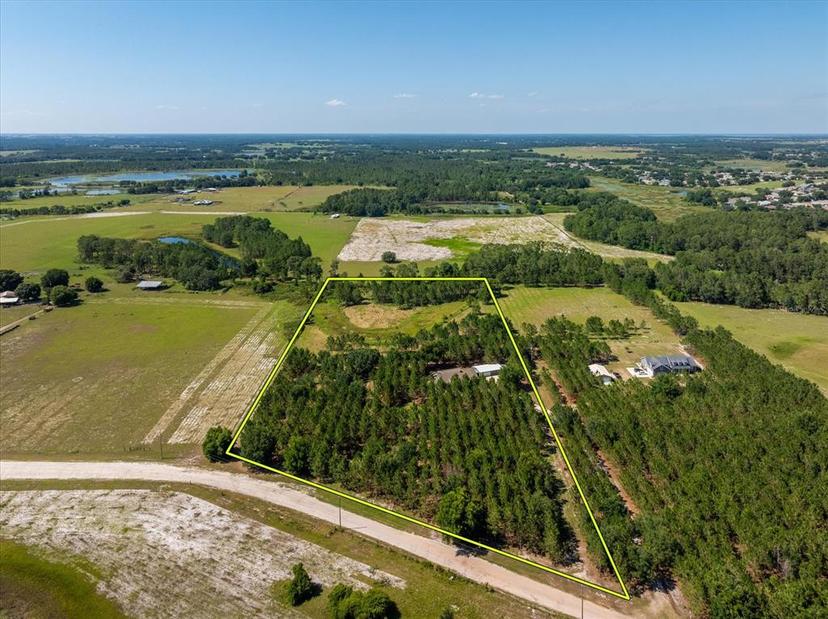 Picture of 4399 Indigo Road, Groveland FL 34736