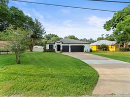 Picture of 3211 Moran Road, Tampa, FL 33618