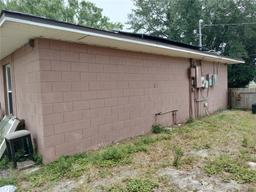 Picture of 136 Madera Drive, Winter Haven, FL 33880