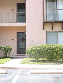 Picture of 212 La Casa Unit 212, Lake Wales, FL 33898