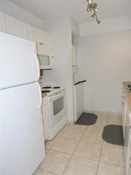 Picture of 212 La Casa Unit 212, Lake Wales, FL 33898