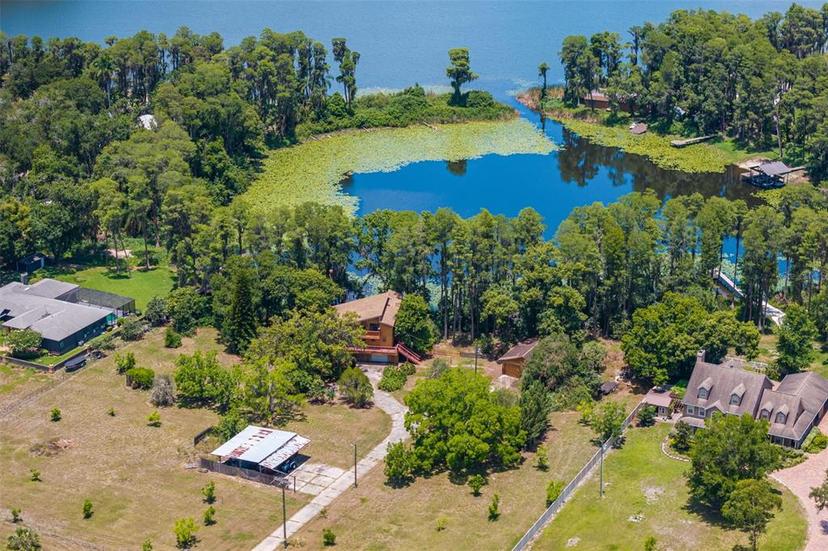 Picture of 503 W Lutz Lake Fern Road, Lutz FL 33548