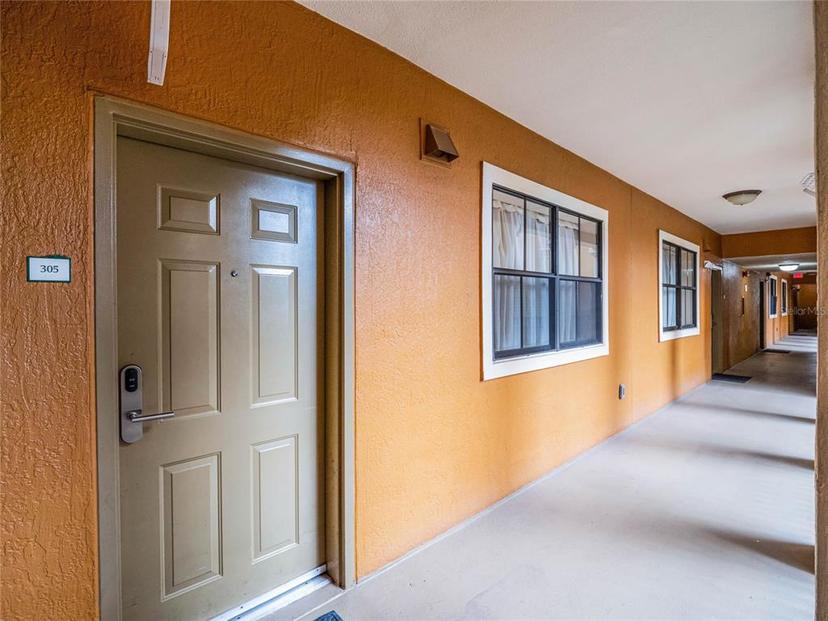 Picture of 12539 Floridays Resort Drive Unit 305-D, Orlando FL 32821