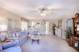 Picture of 821 Waterside Drive Unit 106, Venice, FL 34285