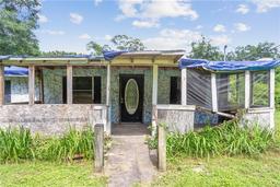 Picture of 5986 Cedartown Road, Molino, FL 32577