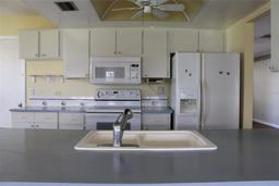 Picture of 4251 100Th Avenue N Unit 2, Pinellas Park, FL 33782