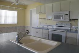 Picture of 4251 100Th Avenue N Unit 2, Pinellas Park, FL 33782