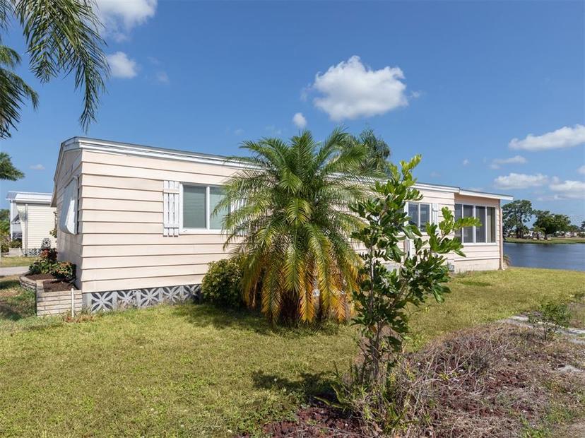 Picture of 109 Lakeview Drive, North Port FL 34287