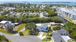 Picture of 12405 42Nd Ave Drive W, Cortez, FL 34215