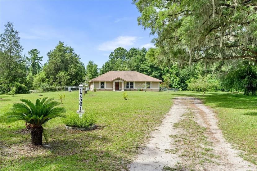 Picture of 17561 SW Archer Road, Archer FL 32618