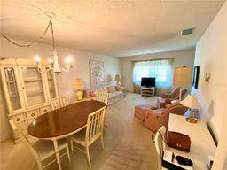 Picture of 390 301 Boulevard W Unit 1B, Bradenton, FL 34205