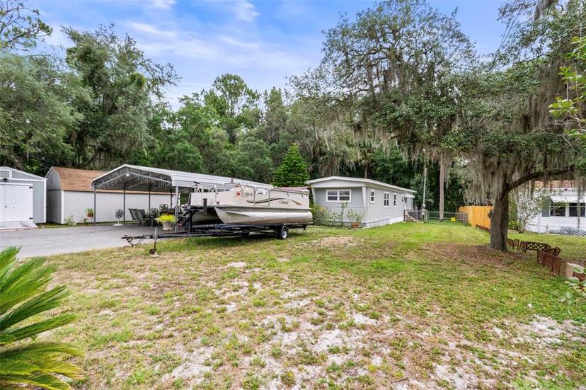 Picture of 155 S Lake George Drive, Georgetown FL 32139