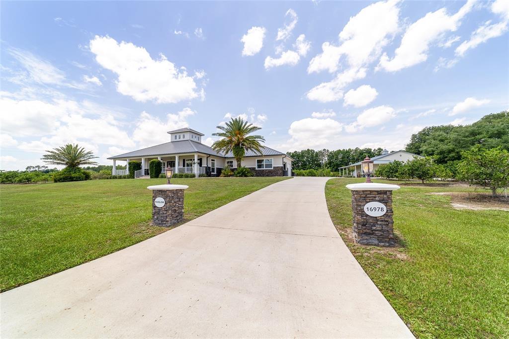 Picture of 16982 SE Highway 42, Weirsdale, FL 32195