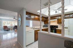 Picture of 2591 Countryside Boulevard Unit 5107, Clearwater, FL 33761