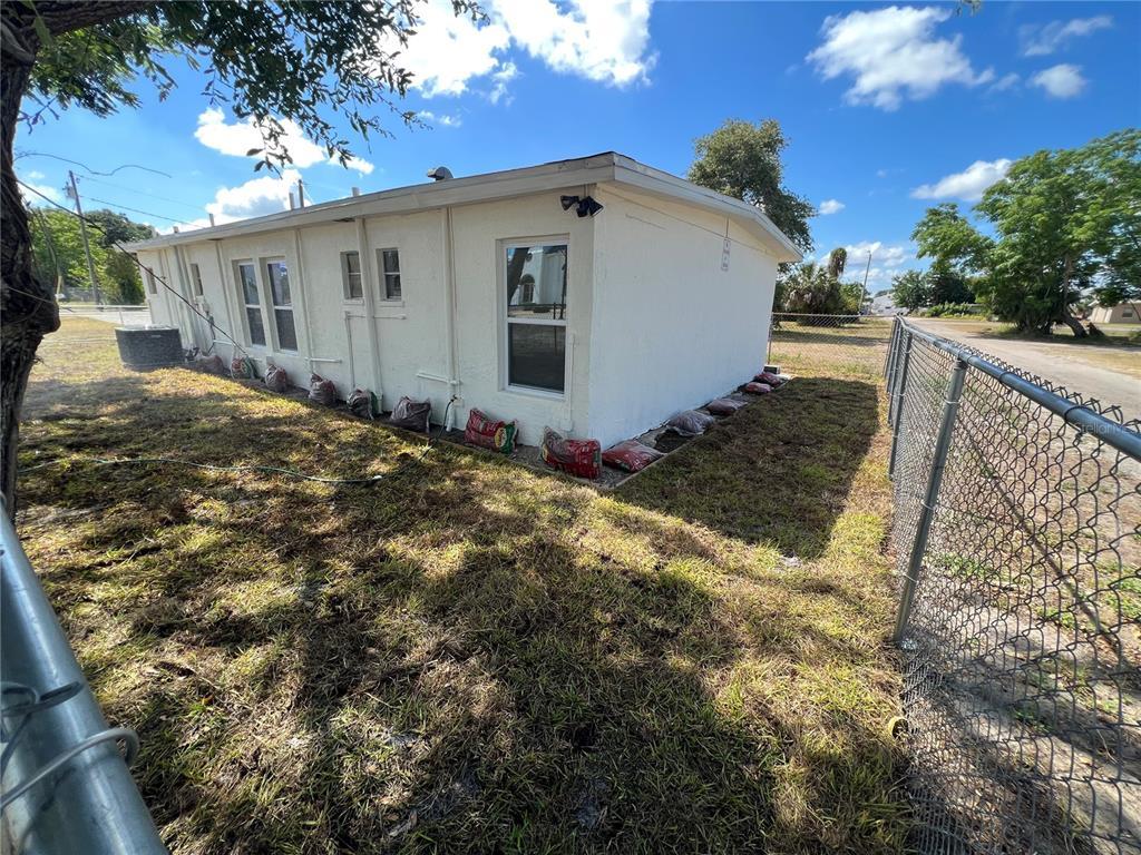 Picture of 143 D Street, Lake Wales, FL 33853