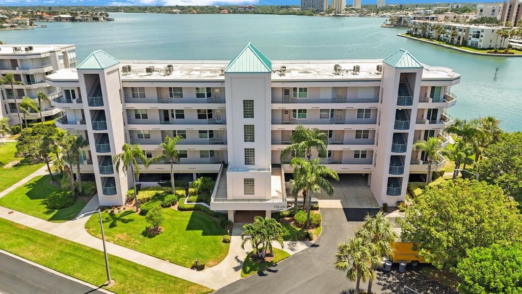 Picture of 8001 Sailboat Key Boulevard S Unit 204, St Pete Beach, FL 33707