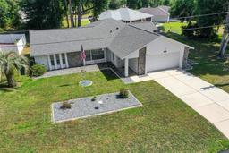 Picture of 13027 NE 7Th Loop, Silver Springs, FL 34488