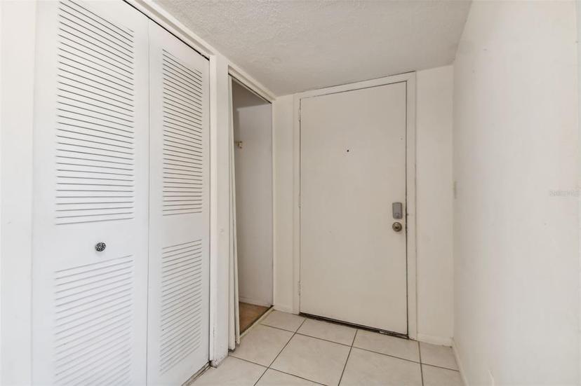 Picture of 645 N Keene Road Unit D, Clearwater FL 33755