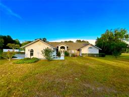 Picture of 7205 NE 61St Avenue Road, Silver Springs, FL 34488