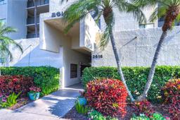 Picture of 2616 Cove Cay Drive Unit 506, Clearwater, FL 33760