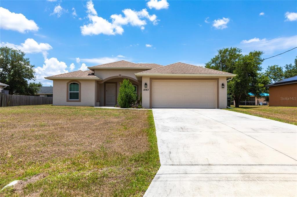 Picture of 1843 Oakland Road, North Port, FL 34286