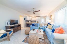 Picture of 2109 Avenue B, Bradenton Beach, FL 34217