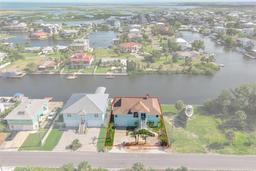 Picture of 3317 Gulf Coast Drive, Hernando Beach, FL 34607