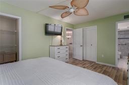 Picture of 1100 E Bay Drive Unit 33, Largo, FL 33770