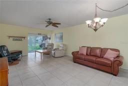 Picture of 1100 E Bay Drive Unit 33, Largo, FL 33770