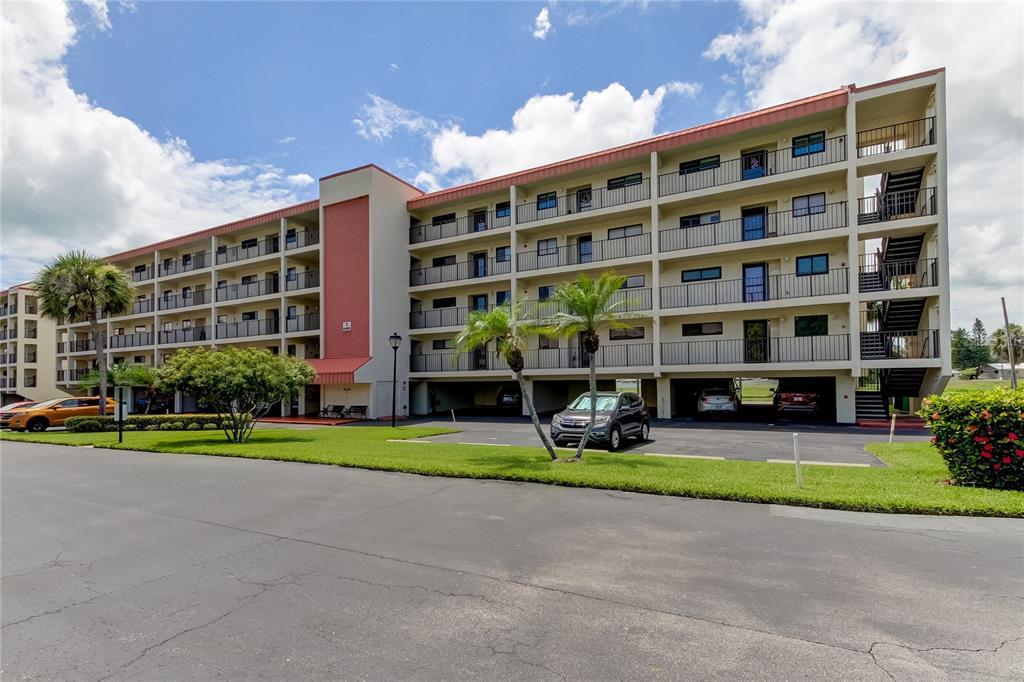 Picture of 9490 Harbor Greens Way Unit 205, Seminole, FL 33776