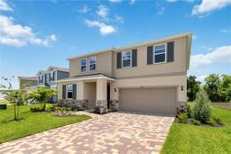 Picture of 9034 Sandy Bluffs Circle, Parrish, FL 34219