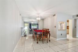 Picture of 3114 Lake Pine Way Unit H2, Tarpon Springs, FL 34688