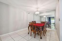 Picture of 3114 Lake Pine Way Unit H2, Tarpon Springs, FL 34688