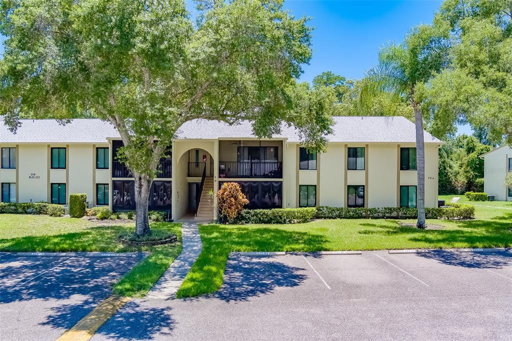 Picture of 3114 Lake Pine Way Unit H2, Tarpon Springs, FL 34688