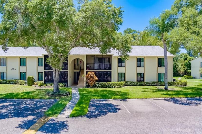 Picture of 3114 Lake Pine Way Unit H2, Tarpon Springs FL 34688