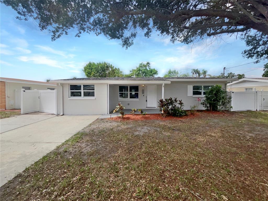 Picture of 4104 W Gray Street, Tampa, FL 33609