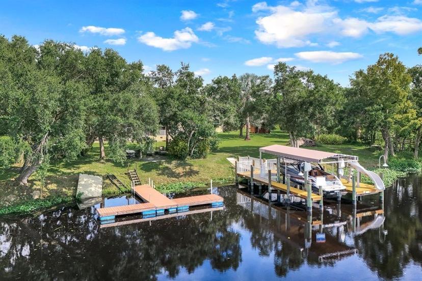 Picture of 16990 River Boat Bend, Alva FL 33920