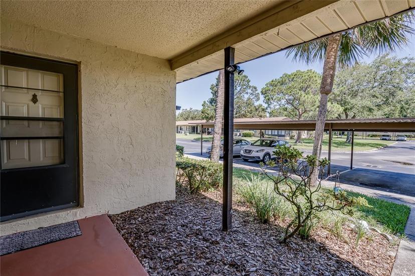 Picture of 1119 9Th Circle Se Unit 1119, Largo FL 33771