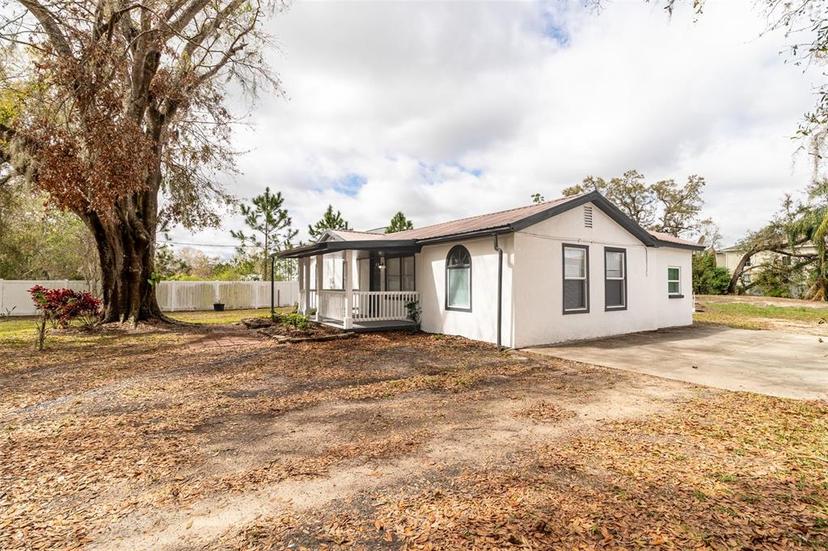 Picture of 2204 Columbus Drive, Brandon FL 33510