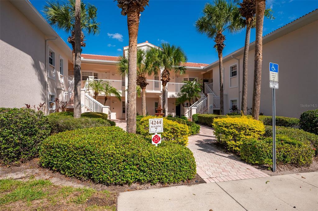 Picture of 4244 Central Sarasota Parkway Unit 725, Sarasota, FL 34238