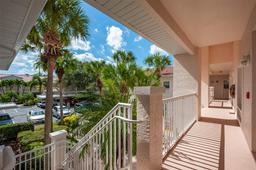 Picture of 4244 Central Sarasota Parkway Unit 725, Sarasota, FL 34238