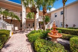 Picture of 4244 Central Sarasota Parkway Unit 725, Sarasota, FL 34238