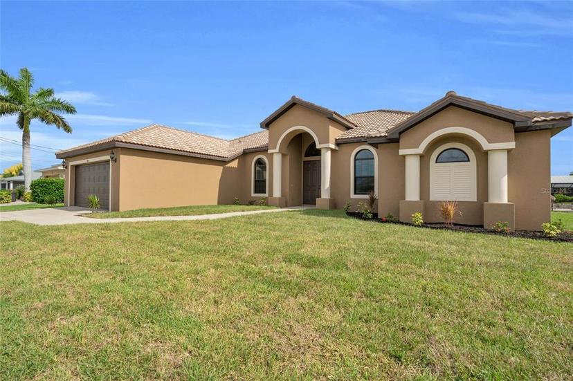 Picture of 915 SE 33Rd Terrace, Cape Coral FL 33904