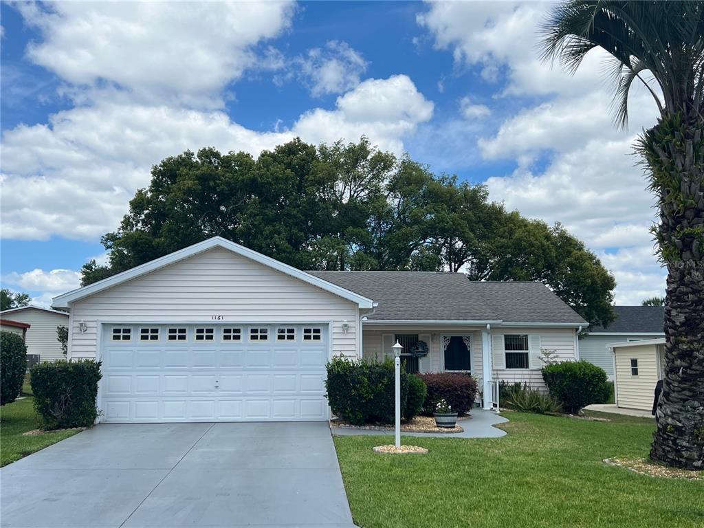 Picture of 1161 Del Toro Drive, Lady Lake, FL 32159