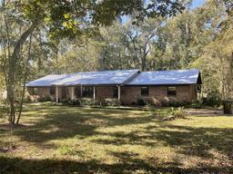 Picture of 820 NW 109Th Drive, Gainesville, FL 32606