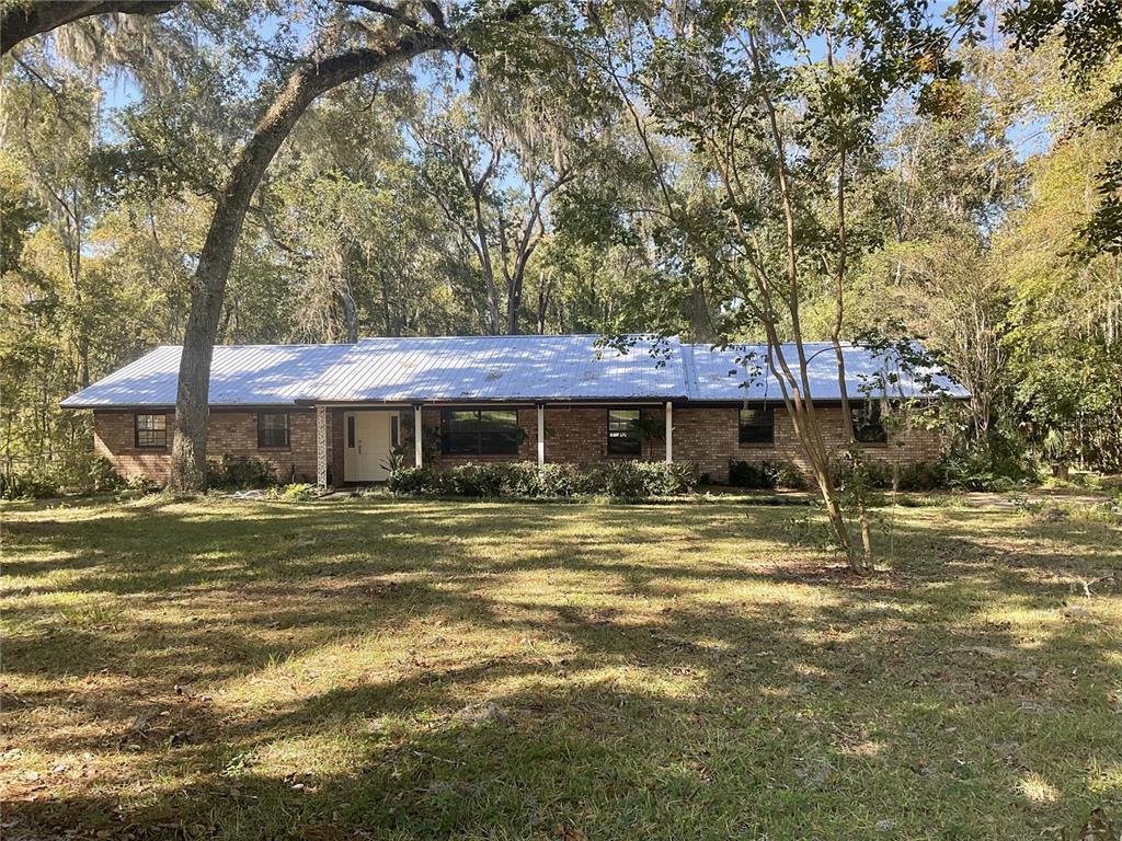 Picture of 820 NW 109Th Drive, Gainesville, FL 32606