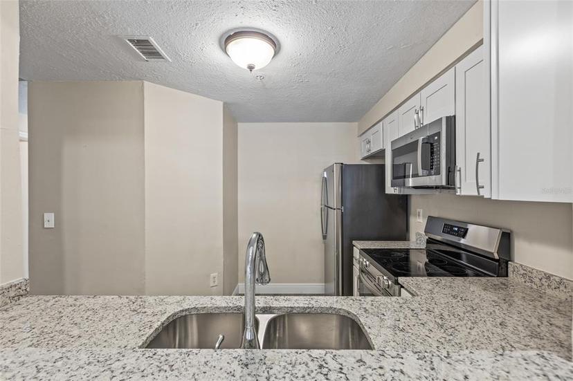 Picture of 10855 Windsor Walk Drive Unit 5107, Orlando FL 32837