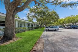 Picture of 11200 102Nd Avenue Unit 60, Seminole, FL 33778