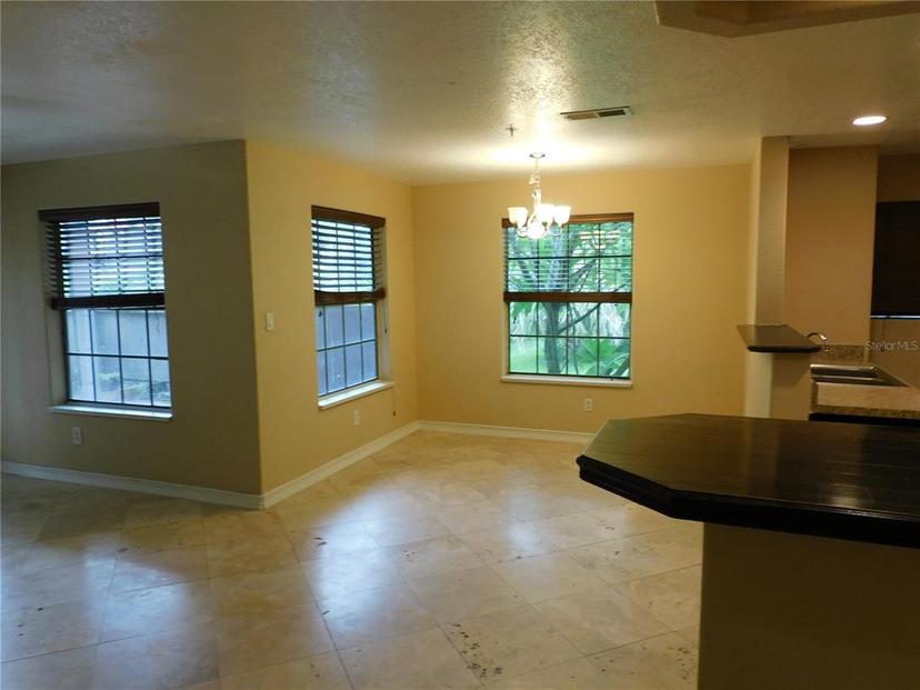 Picture of 200 Afton Square Unit 102, Altamonte Springs FL 32714