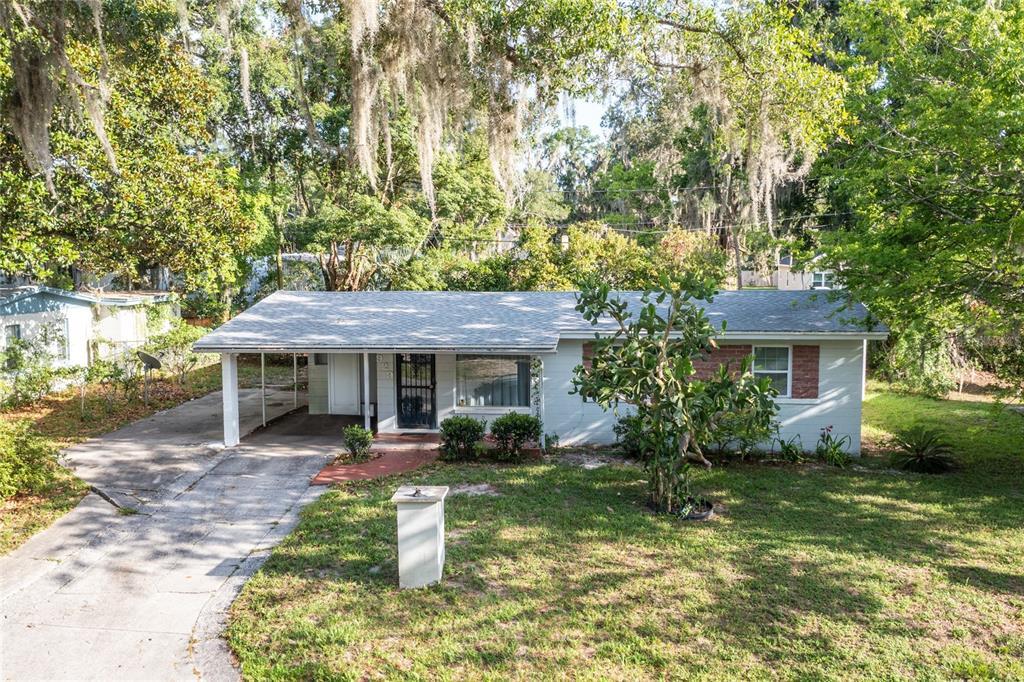 Picture of 929 SE 9Th Place, Gainesville, FL 32641